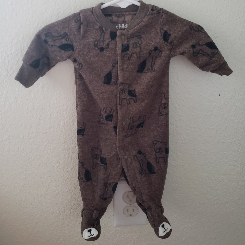 NB warm puppy print footie